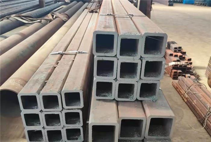 邓州小口径厚壁无缝方管